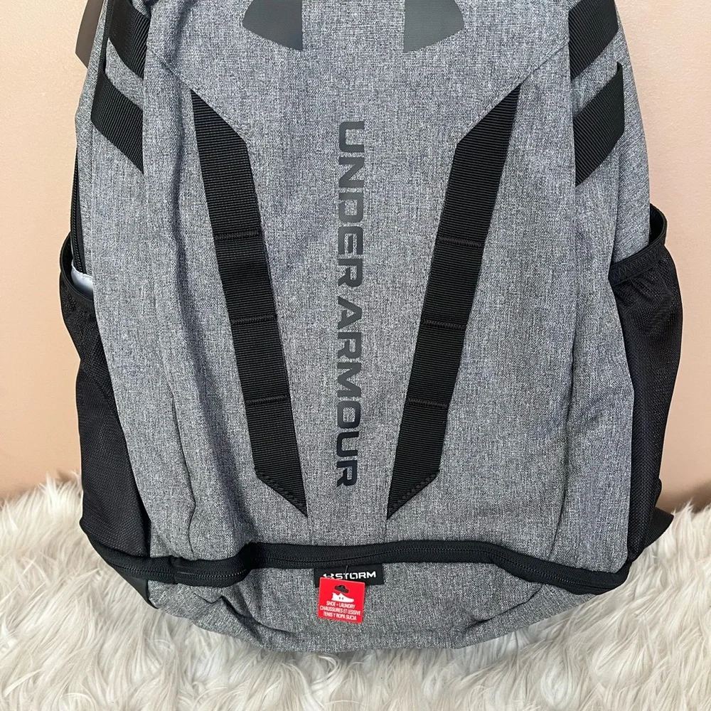 {Under Armour} UA Hustle Backpack in Grey / Black - NWT